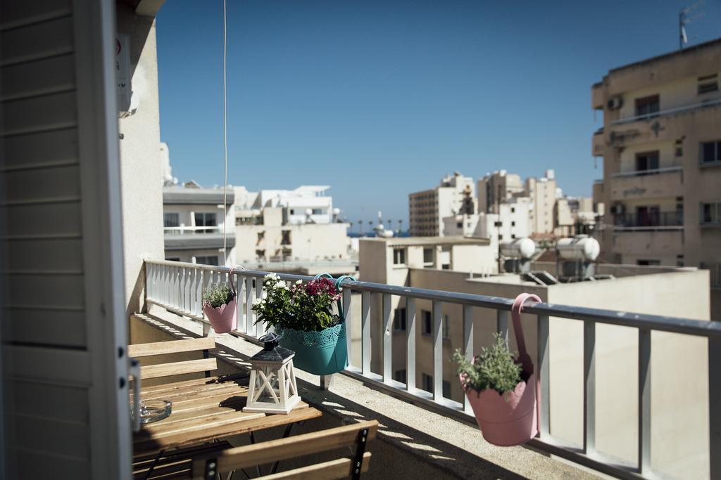 Laila'S Holiday Apartments Ларнака Экстерьер фото